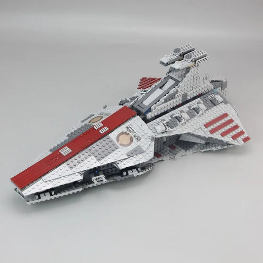 MOC Building Block Set: Star Wars Venator Republic Attack Cruiser