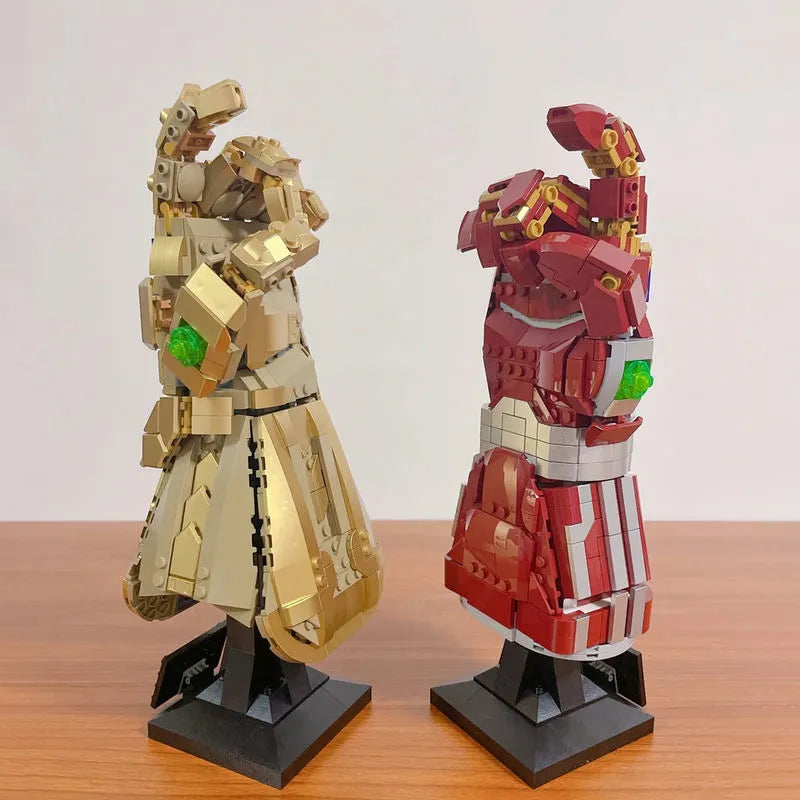 MOC Building Block Set: Super Hero MOC 2011 Marvel Infinity War Gauntlet
