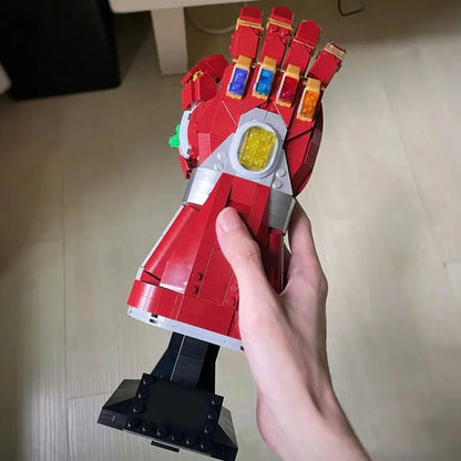 MOC Building Block Set: Super Hero MOC 66018 Marvel Iron Man Nano Gauntlet