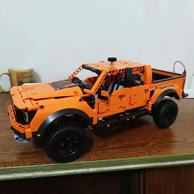 MOC Motorized Building Block Set: A55355 Ford F-150 Raptor Pickup Truck, Model 55355