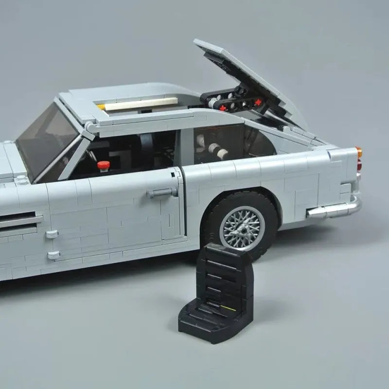 MOC Building Block Set: Aston Martin DB5 Classic Car
