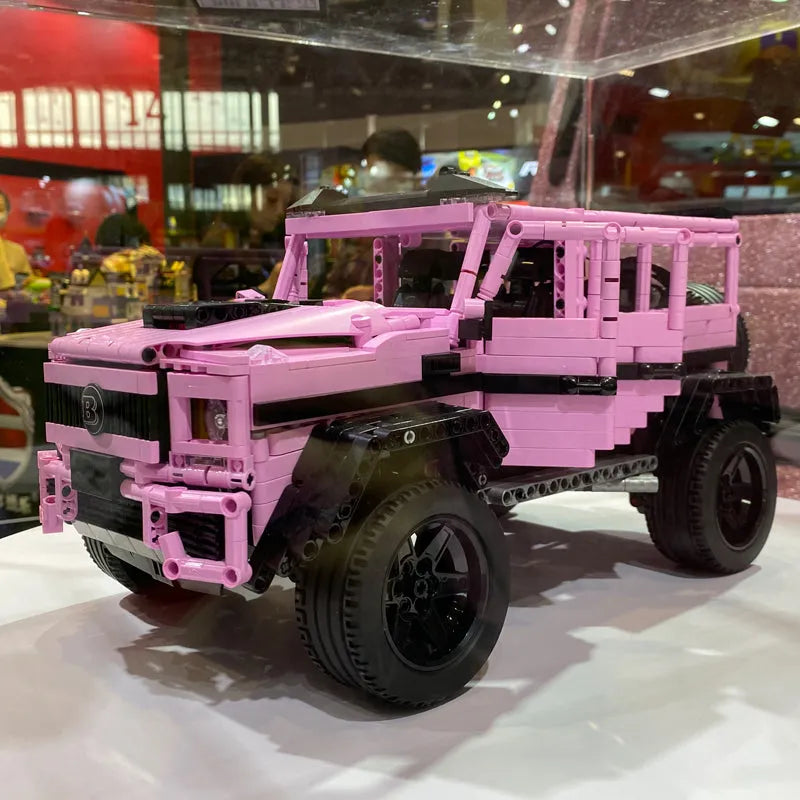 MOC Motorized Building Block Set: King Kong Barbie Pink SUV J903