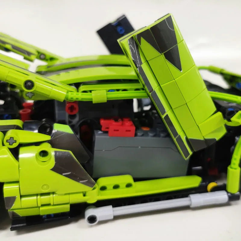 MOC Building Block Set: Lambo FKP37 Bull Racing Car DB0088