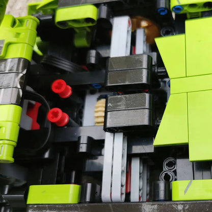 MOC Building Block Set: Lambo FKP37 Bull Racing Car DB0088