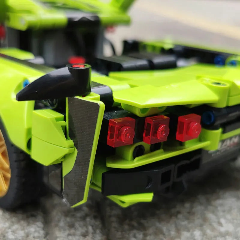 MOC Building Block Set: Lambo FKP37 Bull Racing Car DB0088