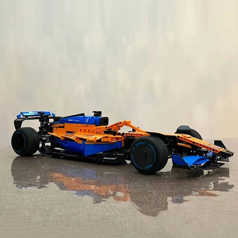 MOC Motorized Building Block Set: P9926 McLaren Formula 1 Racing Car