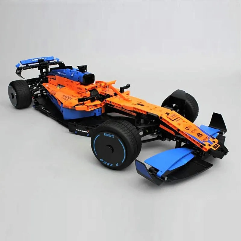 MOC Motorized Building Block Set: P9926 McLaren Formula 1 Racing Car