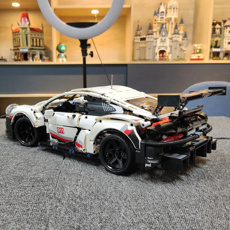 MOC Building Block Set: Porsche 911 RSR Racing Sports Car 20097