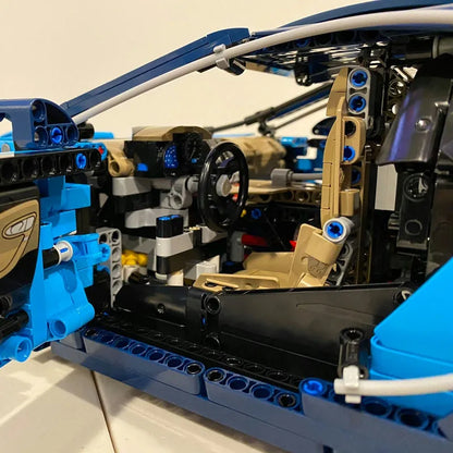 MOC Motorized Building Block Set: Supercar Bugatti Chiron Racing Car