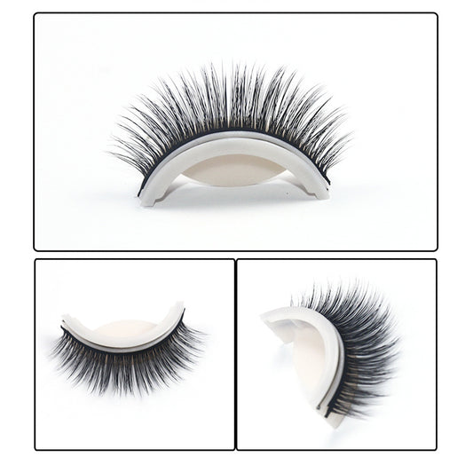Trilumity Natural false lashes in Black, worn on the eye