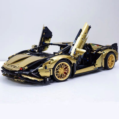 Trilumity Building Block Set: 1: 8 The Ultimate Italian Gold Supercar Custom Edition (3955-Piece)