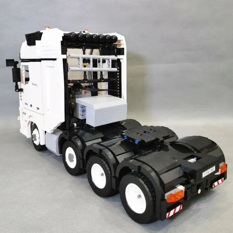 Happy Build MOC Motorized Building Block Set: Heavy Container Truck Arocs QC007
