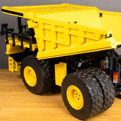 Happy Build MOC Building Block Set: APP Motorized RC Dump Truck 22005, Model YC22005