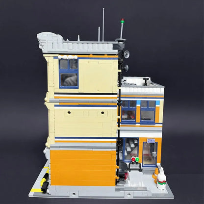 JieStar MOC Building Block Set: 89134 Creator Expert City Police Station