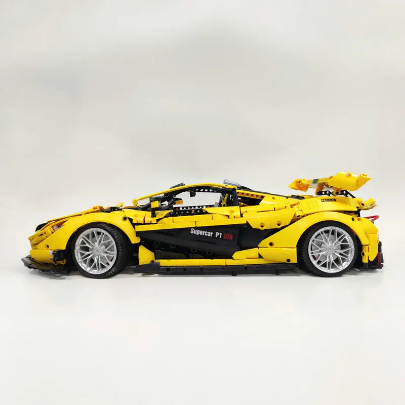 JieStar MOC Motorized Building Block Set: 91101 Super Racing McLaren P1 Sports Car