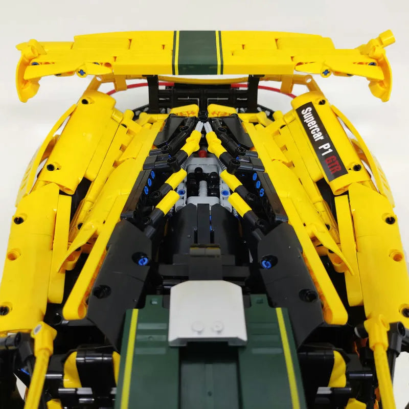 JieStar MOC Motorized Building Block Set: 91101 Super Racing McLaren P1 Sports Car