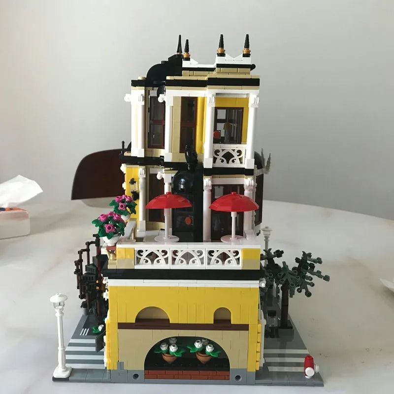 JieStar MOC Building Block Set: Tea Shop Store 89124