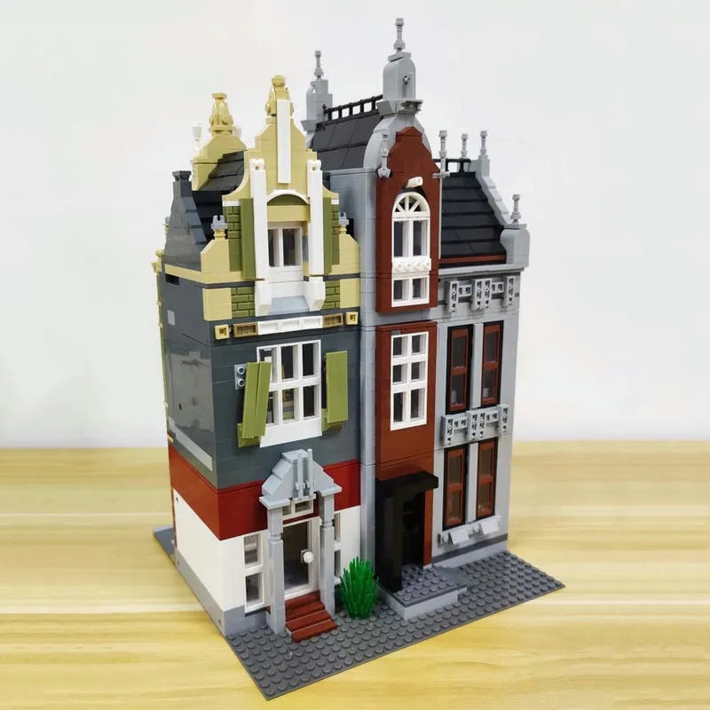 JieStar MOC Building Block Set: Weapon Museum Shop, Model 89125