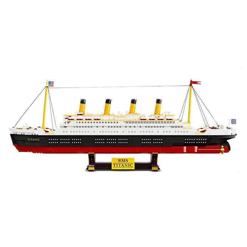 JieStar MOC Building Block Set: RMS Titanic Cruiser Steam Ship Boat, Model 92026