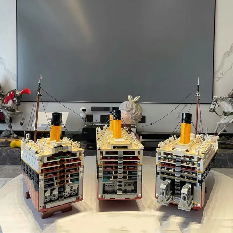 JieStar MOC Building Block Set: RMS Titanic Steam Ship Boat 99023