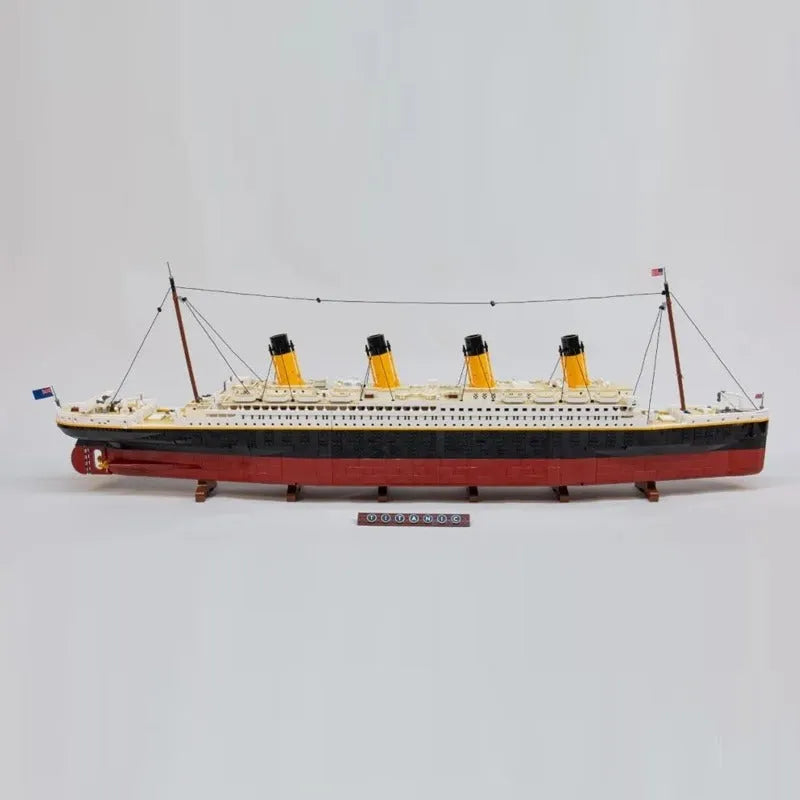 JieStar MOC Building Block Set: RMS Titanic Steam Ship Boat 99023