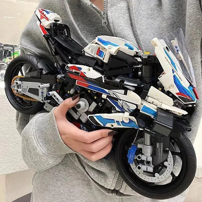 JuHang MOC Building Block Set: BMW M1000RR Racing Motorcycle BM001, Model BM001 / A2188