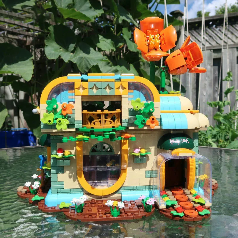 MORK MOC Building Block Set: Toon City Flowers Shop Store LED, Model 031051