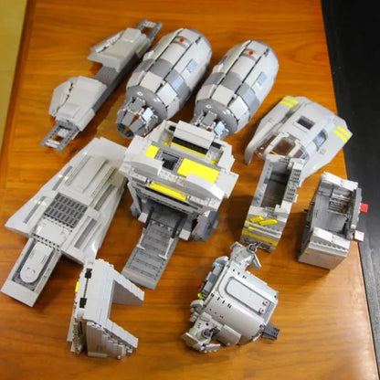 MORK MOC Building Block Set: Star Wars UCS Razor Crest 032002