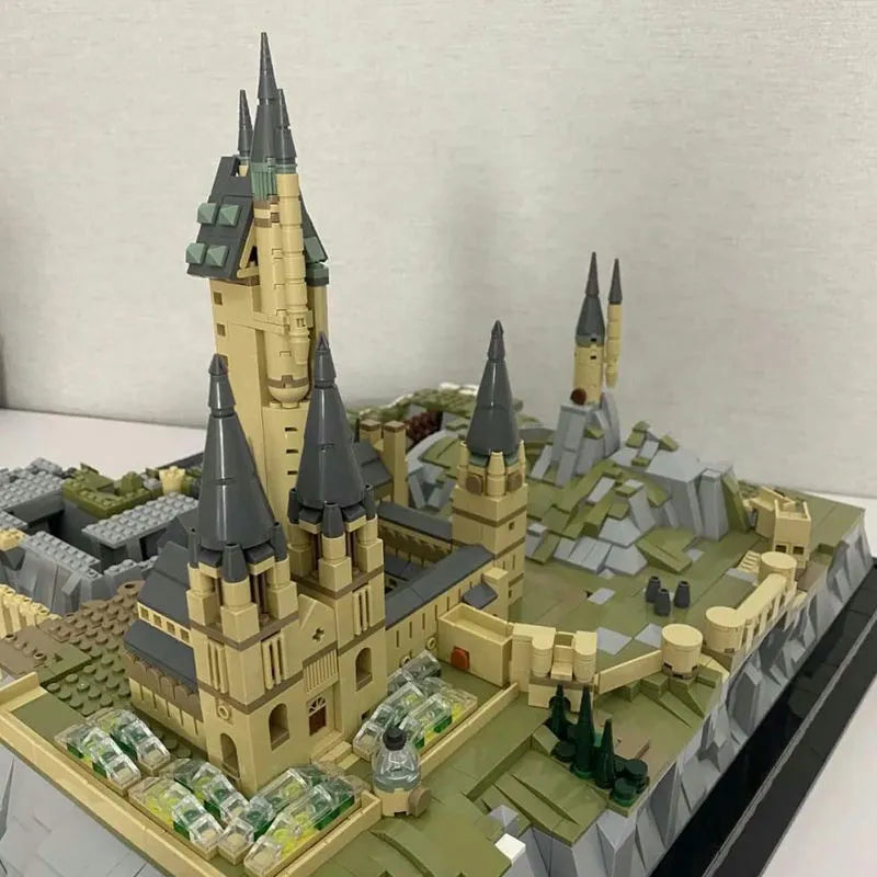 Mould King MOC Building Block Set: Harry Potter MOC Hogwarts Witchcraft School