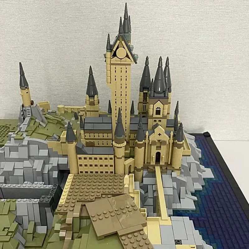 Mould King MOC Building Block Set: Harry Potter MOC Hogwarts Witchcraft School