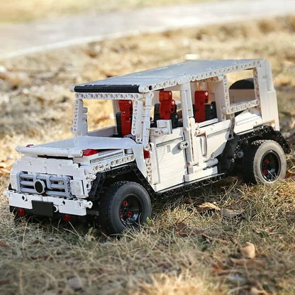 Mould King MOC Building Block Set: 13069 SUV Car G500 Off-Road AWD