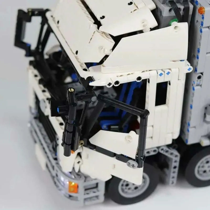 Mould King MOC Building Block Set: 13139 APP Motorized RC Heavy Wing Body Truck, Model K13139