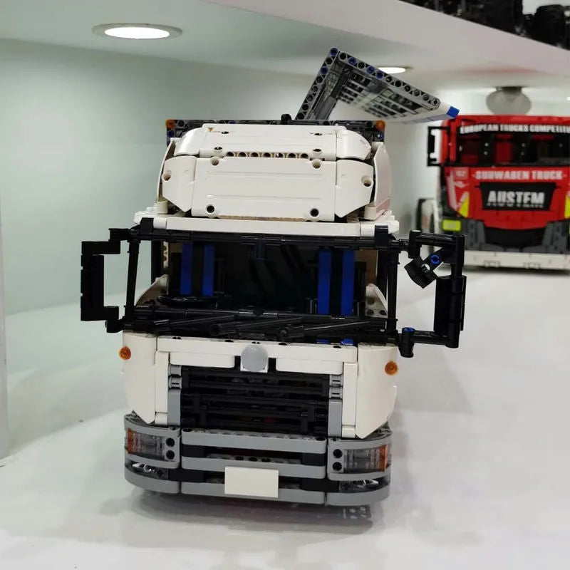 Mould King MOC Building Block Set: 13139 APP Motorized RC Heavy Wing Body Truck, Model K13139