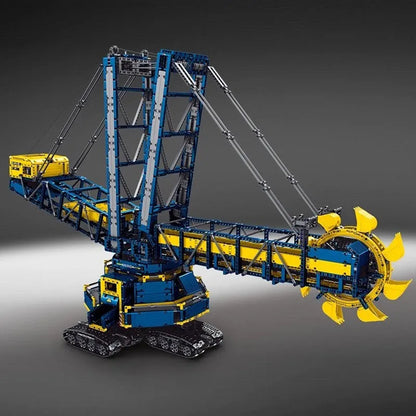 Mould King MOC Building Block Set: 17006 Motorized RC Bucket Wheel Excavator