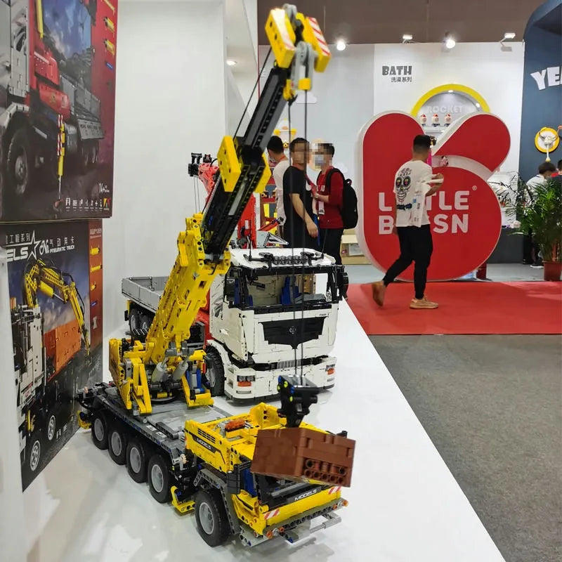 Mould King MOC Building Block Set: APP Motorized RC Heavy Mobile Lift Crane Truck, Model K13107