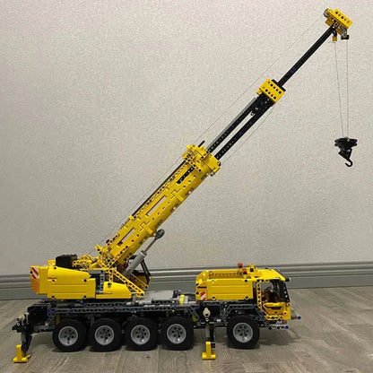 Mould King MOC Building Block Set: APP Motorized RC Heavy Mobile Lift Crane Truck, Model K13107
