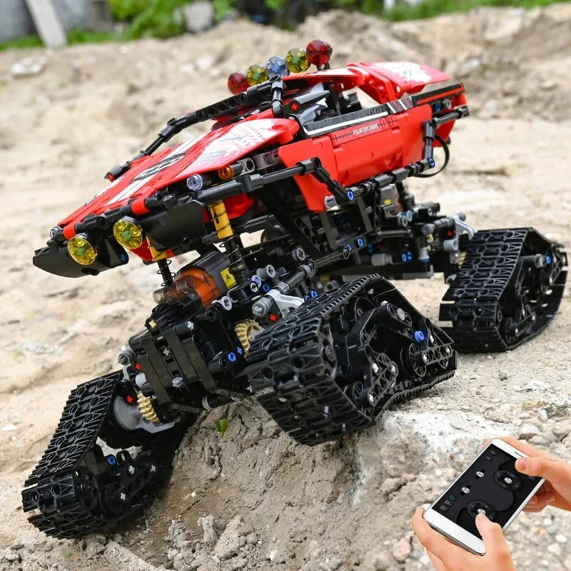 Mould King MOC Motorized Building Block Set: APP RC Polar Explorer Tracked Vehicle, Model 18010