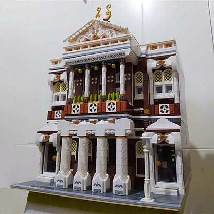 Mould King MOC Building Block Set: Concert Hall 16032, Model K16032