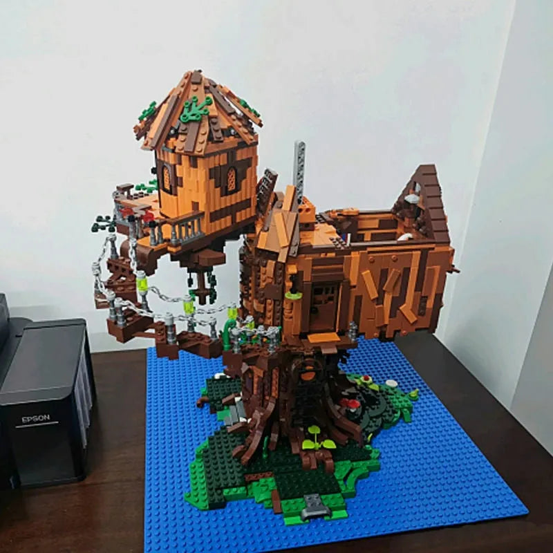 Mould King MOC Building Block Set: Tree House 16033, Model K16033