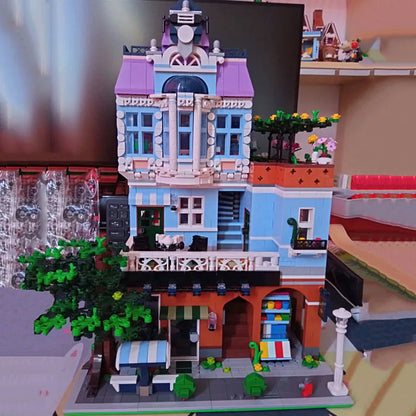 Mould King MOC Building Block Set: Coffee Shop House 16004, Model K16004