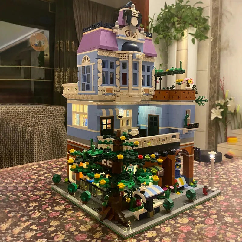 Mould King MOC Building Block Set: Coffee Shop House 16004, Model K16004