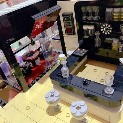 Mould King MOC Building Block Set: ISLET PUB Restaurant 16042, Model K16042