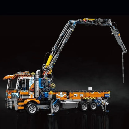 Mould King MOC Motorized Building Block Set: Heavy-Duty Pneumatic Concrete Pump Truck, Model K19014