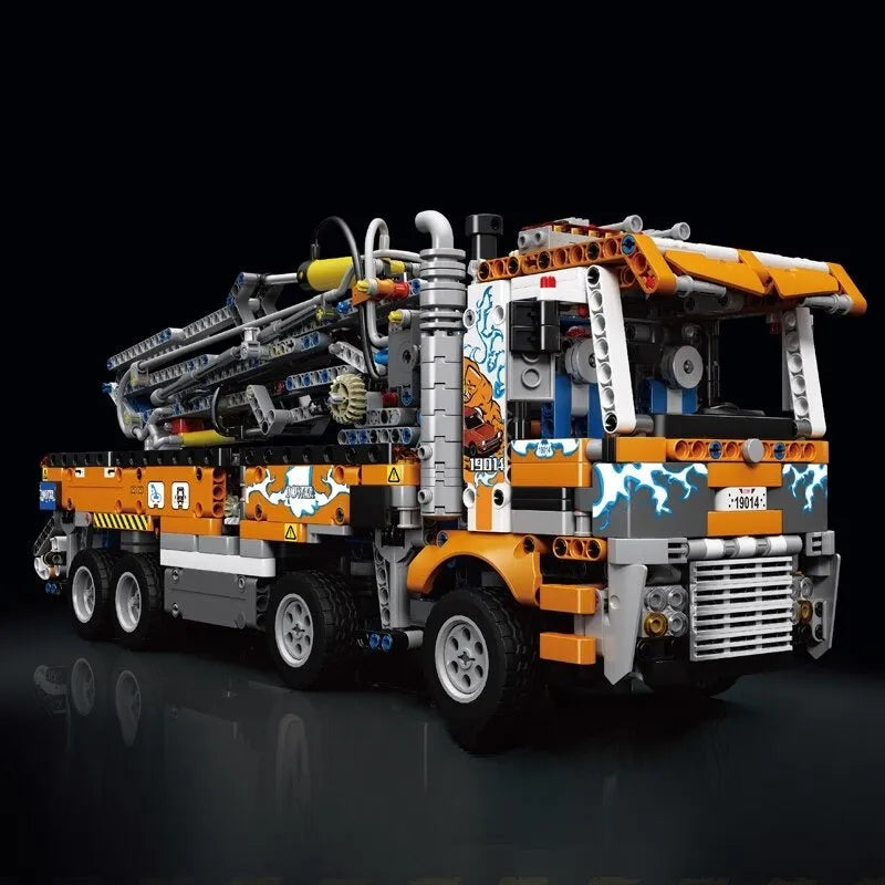 Mould King MOC Motorized Building Block Set: Heavy-Duty Pneumatic Concrete Pump Truck, Model K19014