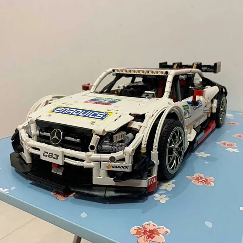 Mould King MOC Motorized Building Block Set: Mercedes Benz AMG C63 DTM Racing Car 13075, Model K13075