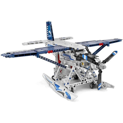 Mould King MOC Building Block Set: Motorized RC Amphibious Fire Plane 15014, Model K15014