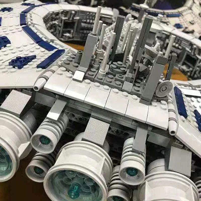 Mould King MOC Building Block Set: UCS Star Wars Lucrehulk Star Control Ship 21008, Model MK21008
