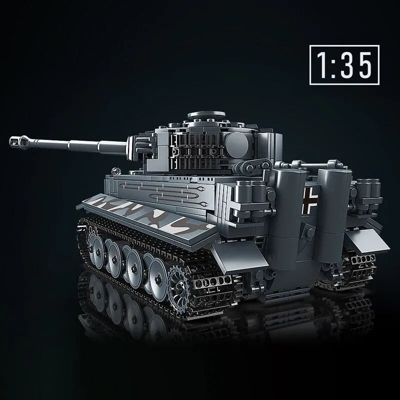 Mould King MOC Building Block Set: WW2 Motorized RC Heavy Tiger Battle Tank, Model K20014