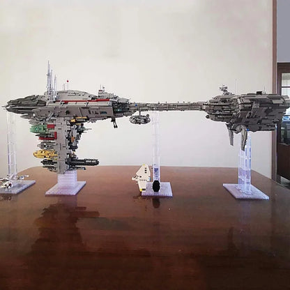Mould King MOC Building Block Set: Star Wars MOC 21001 UCS Nebulon B Medical Frigate, Model K21001
