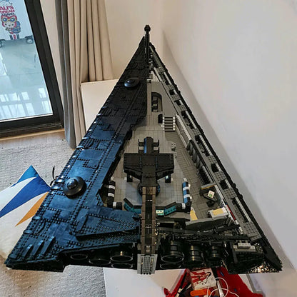 Mould King MOC Building Block Set: Star Wars MOC Eclipse Class Dreadnought